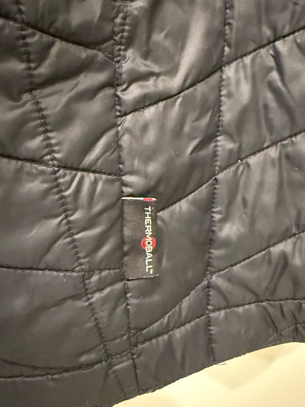 The North Face | Black Quilted Puffer Jacket | Kids XL Fits Women's M/L - Picture 10 of 15